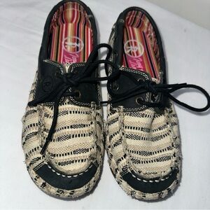 Tony Lama Black and Beige Woven Loafers